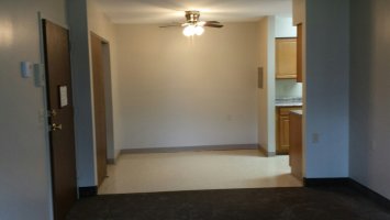 209 dining room 1-16-17.jpg